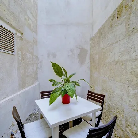 Le Well Done - Joli T2 Avec Terrasse Apartamento Burdeos